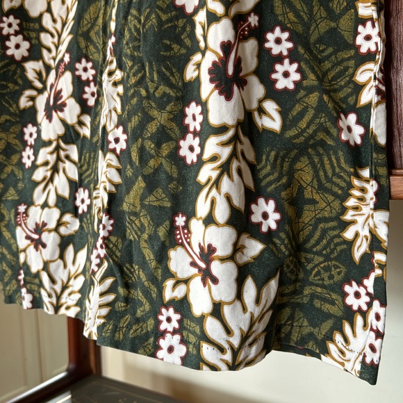 Styled BY RJC LTD. Made in Hawaii USA. Vintage retro Hawaiian short sleeve shirt - Picture 10 of 12